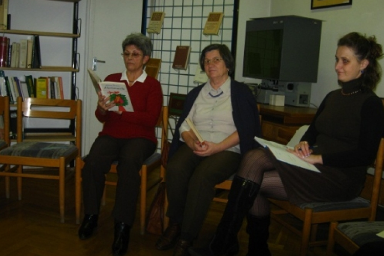 Idén utoljára olvasnak együtt a csornai könyvtárban