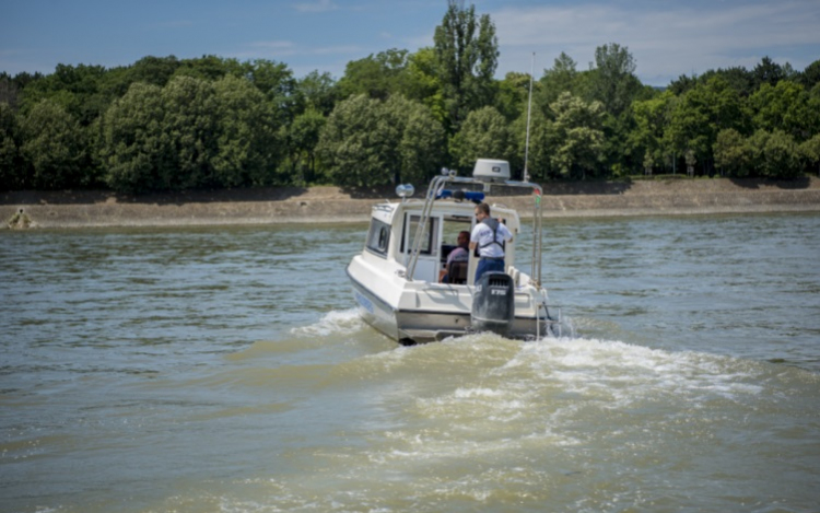 Megtalálták a Visegrádon Dunába fulladt lány holttestét a fővárosnál
